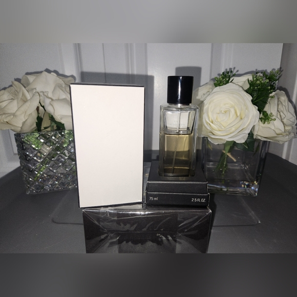 Vintage Les Exclusifs de Chanel Gardenia by Chanel EDT / Eau De Toilette; 75ml - Picture 2 of 16